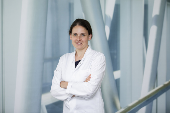 Chefärztin Sophia Mirtschink