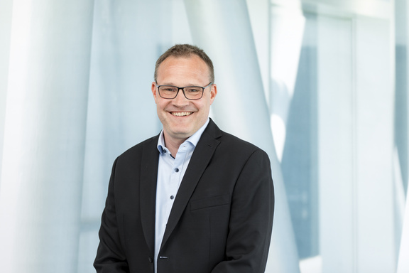 Porträtbild von Jörgen Weber, Leiter Qualitätsmanagement ELBLANDKLINIKEN