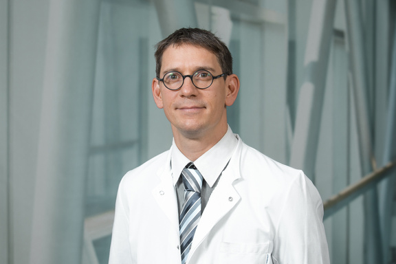 Oberarzt Dr. Frings
