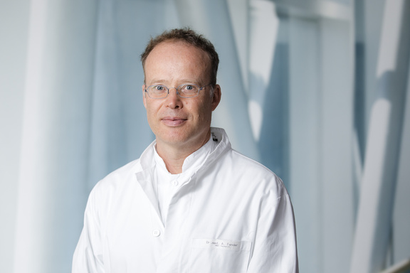 Chefarzt Dr. med. Andreas Fender